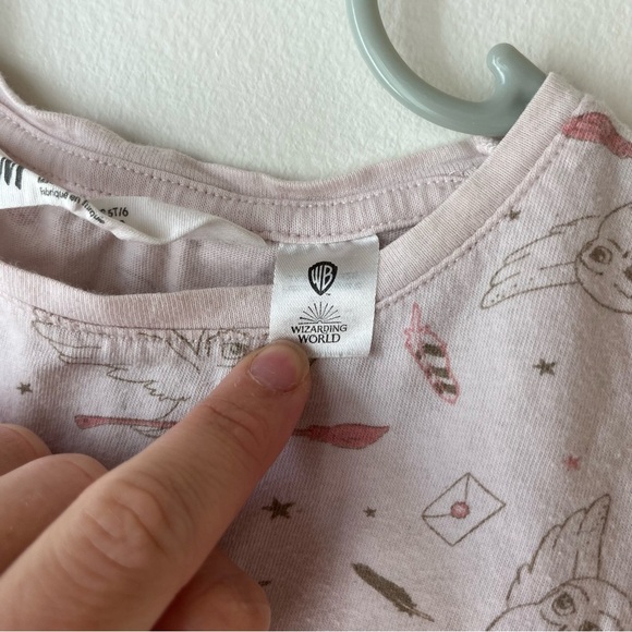 🌼 5/$25 Harry Potter Girls Tee | Size 5-6Y | Hedwig Owl Print T-Shirt Cotton - Picture 4 of 12